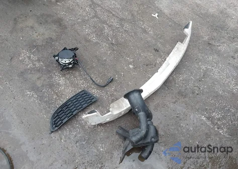 2009 Saturn Vue 4-Cyl Xe z USA, uszkodzony, nr VIN 3GSCL33P29S609700